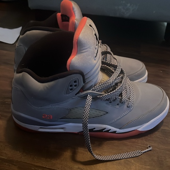 Jordan 5 Retro GG Hot Lava Prewowned Sz 8.5Y - Picture 4 of 13